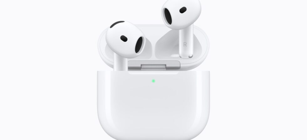 Sluchátka AirPods 5 s nabíjecím pouzdrem